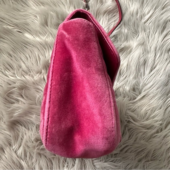 GUCCI Velvet Matelasse Small GG Marmont Shoulder Bag Crossbody Pink - Picture 6 of 17